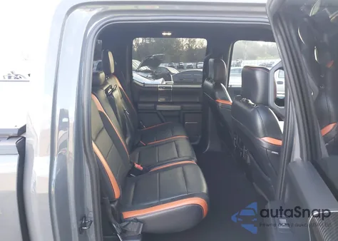 2018 Ford F-150 Raptor z USA, uszkodzony, nr VIN 1FTFW1RG1JFD93908